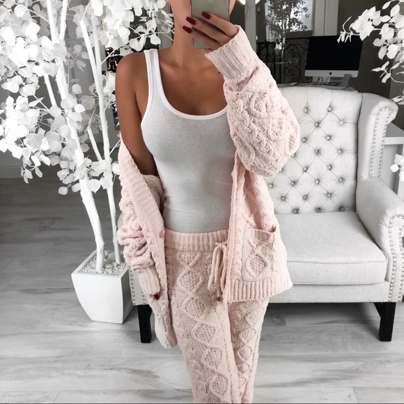 OUTT OF STOCKK - Picture 3 of 6